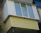 Наружная отделка балкона виниловым сайдингом