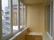 Остекление балкона пластиковыми окнами из профиля REHAU